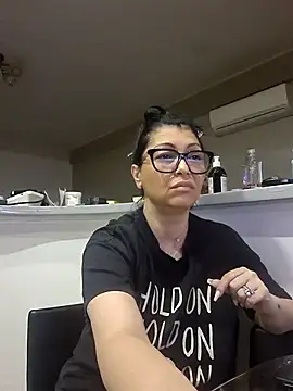 Snapshot of Milf_Abigail chatting on September 20, 2025, 3:33 am Milf Abigail online show from September 20, 2025, 3:33 am