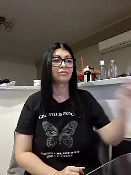 Snapshot of Milf_Abigail chatting on October 10, 2025, 12:55 am Milf Abigail online show from October 10, 2025, 12:55 am
