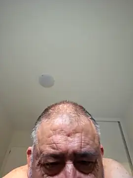 polla calientes47 online show from November 1, 2025, 7:24 am