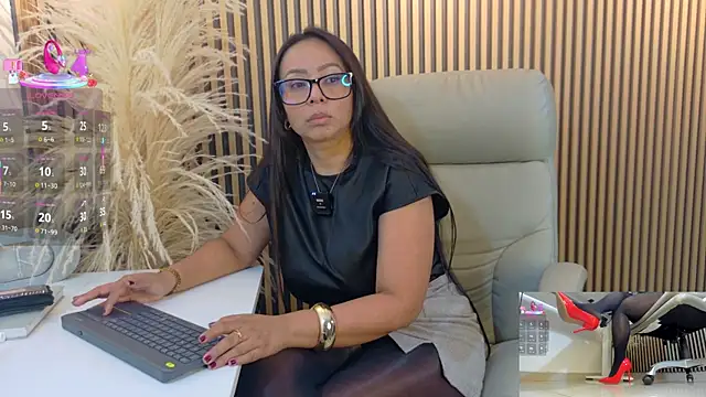 lulu 072 online show from April 12, 2026, 12:03 am