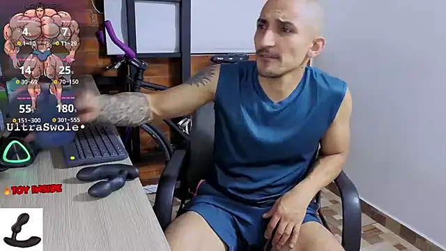 Snapshot of Marck_Muscle chatting on February 5, 2026, 11:44 pm Marck Muscle online show from February 5, 2026, 11:44 pm