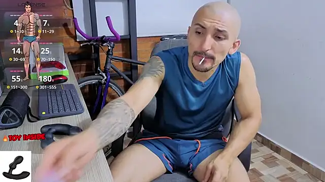 Snapshot of Marck_Muscle chatting on February 14, 2026, 12:00 am Marck Muscle online show from February 14, 2026, 12:00 am