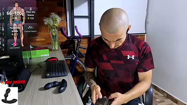 Snapshot of Marck_Muscle chatting on January 17, 2026, 2:37 am Marck Muscle online show from January 17, 2026, 2:37 am