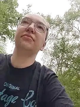 Snapshot of Isabella_Geney chatting on May 3, 2026, 2:20 pm Isabella Geney online show from May 3, 2026, 2:20 pm