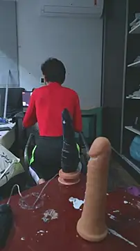 Snapshot of BodyandlegginLover chatting on November 11, 2025, 7:14 am BodyandlegginLover online show from November 11, 2025, 7:14 am