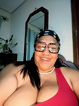 Mia Adell 11 online show from March 17, 2026, 3:42 am