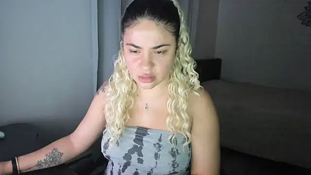 MelSaunders online show from January 12, 2025, 3:49 am