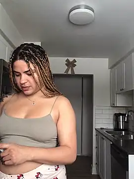 MelSaunders online show from December 26, 2024, 9:04 pm