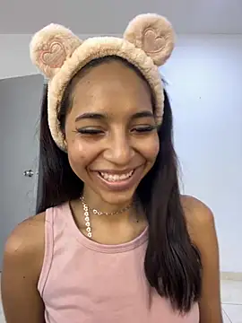 Snapshot of AbrilBrent chatting on September 24, 2025, 7:31 pm AbrilBrent online show from September 24, 2025, 7:31 pm