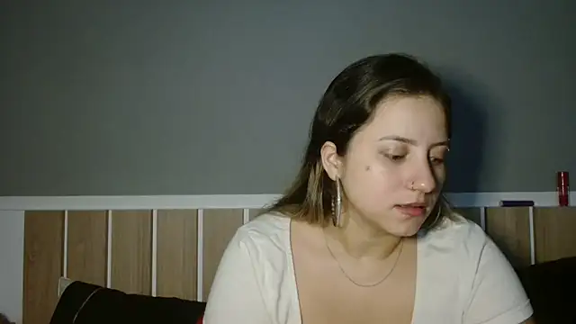 Snapshot of 520_Loirex_741 chatting on February 16, 2025, 6:43 am 520 Loirex 741 online show from February 16, 2025, 6:43 am