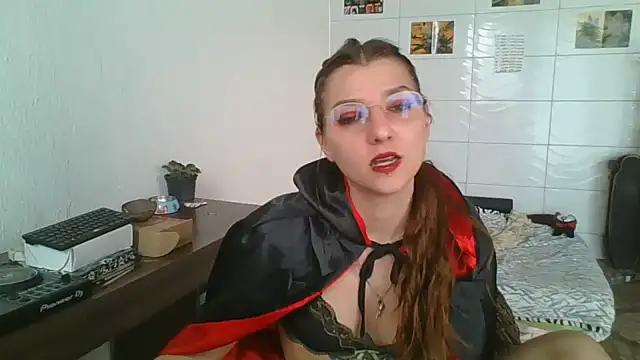 Snapshot of SweetyBabyDemon chatting on November 1, 2025, 3:39 pm SweetyBabyDemon online show from November 1, 2025, 3:39 pm