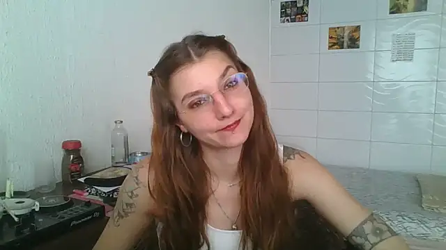 Snapshot of SweetyBabyDemon chatting on November 3, 2025, 12:31 pm SweetyBabyDemon online show from November 3, 2025, 12:31 pm