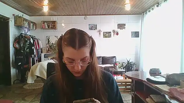 Snapshot of SweetyBabyDemon chatting on October 23, 2025, 12:59 pm SweetyBabyDemon online show from October 23, 2025, 12:59 pm