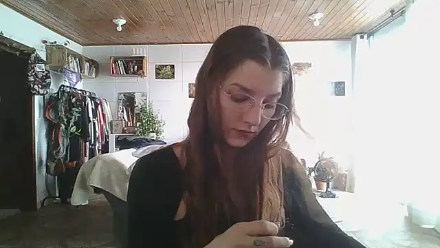 Snapshot of SweetyBabyDemon chatting on October 31, 2025, 1:19 pm SweetyBabyDemon online show from October 31, 2025, 1:19 pm