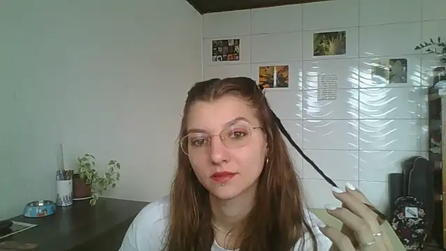 Snapshot of SweetyBabyDemon chatting on November 9, 2025, 1:04 pm SweetyBabyDemon online show from November 9, 2025, 1:04 pm