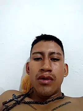 Isaanegrito online show from November 22, 2025, 5:12 pm