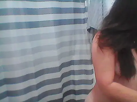 gorgeous11 online show from March 5, 2025, 12:22 pm