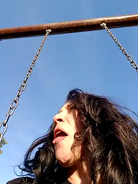 gorgeous11 online show from February 18, 2025, 12:26 am