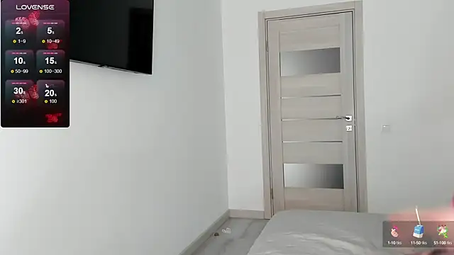 MCfly 11 online show from January 26, 2025, 8:14 am