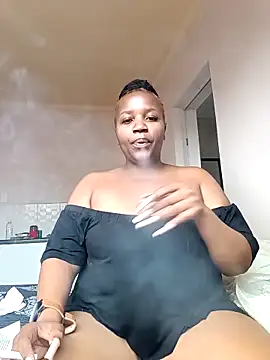 Snapshot of ThaBundaa chatting on February 23, 2026, 10:49 am ThaBundaa online show from February 23, 2026, 10:49 am