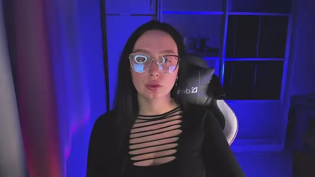 Christy Calypso online show from October 28, 2025, 4:28 pm