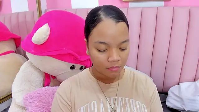 Snapshot of ISABELLA_020 chatting on December 15, 2025, 12:44 pm ISABELLA 020 online show from December 15, 2025, 12:44 pm