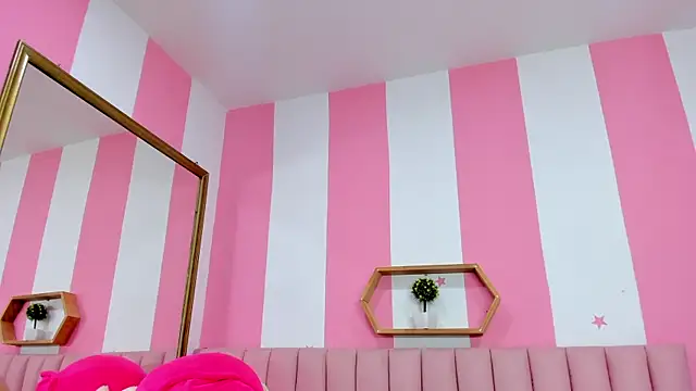 Snapshot of ISABELLA_020 chatting on November 14, 2025, 2:10 pm ISABELLA 020 online show from November 14, 2025, 2:10 pm