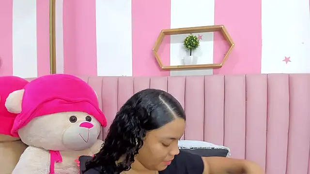 Snapshot of ISABELLA_020 chatting on November 27, 2025, 4:07 pm ISABELLA 020 online show from November 27, 2025, 4:07 pm