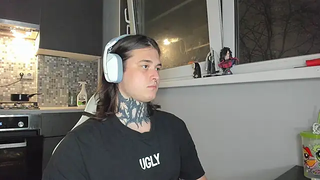  torfin  online show from February 21, 2025, 11:54 pm