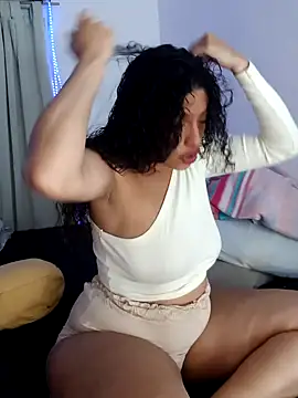 Snapshot of Shura_xxxBig chatting on January 10, 2026, 1:45 am Shura xxxBig online show from January 10, 2026, 1:45 am