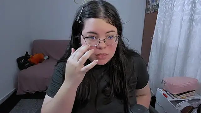 Snapshot of Aria_Fullbuster chatting on February 10, 2026, 9:47 pm Aria Fullbuster online show from February 10, 2026, 9:47 pm