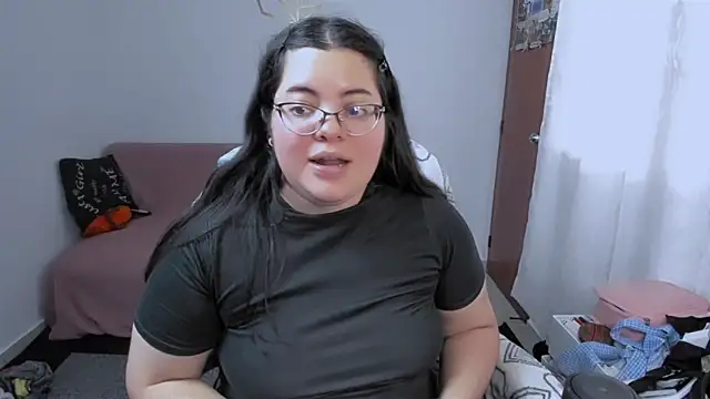 Snapshot of Aria_Fullbuster chatting on February 12, 2026, 8:52 pm Aria Fullbuster online show from February 12, 2026, 8:52 pm