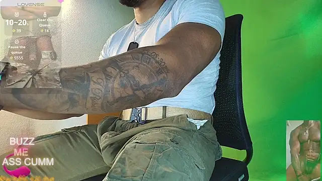 Snapshot of hot_black3 chatting on February 17, 2026, 2:47 pm hot black3 online show from February 17, 2026, 2:47 pm