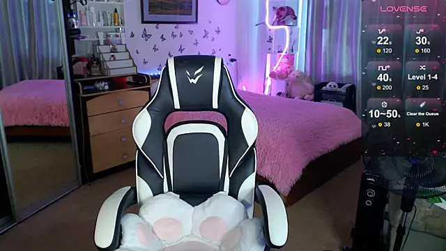 Sidney blush online show from September 26, 2025, 8:10 am