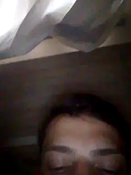 Adee21e online show from November 14, 2025, 1:04 pm