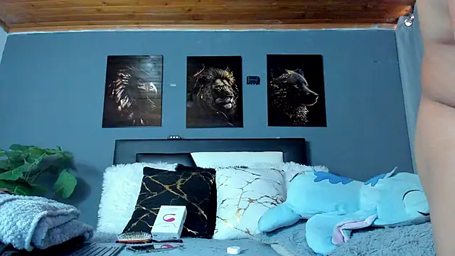 francesco evan online show from October 3, 2025, 8:21 pm