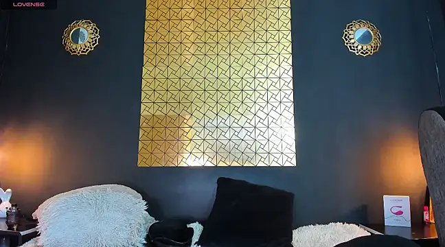 francesco evan online show from February 1, 2025, 11:58 pm