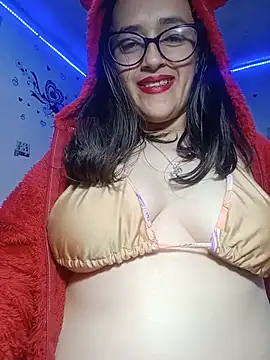 anndreapds online show from May 8, 2026, 11:41 pm