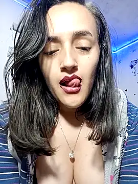 anndreapds online show from October 4, 2025, 9:49 pm