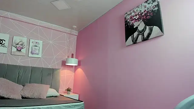 Snapshot of zara__sweet chatting on February 27, 2025, 12:45 pm zara sweet online show from February 27, 2025, 12:45 pm