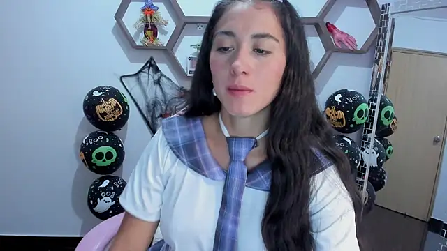 SharonSander online show from October 27, 2025, 10:33 pm