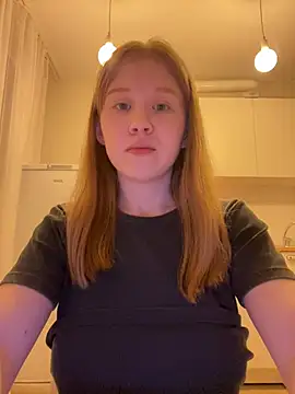 Eva Weyne online show from April 15, 2026, 8:09 pm