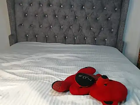 Snapshot of chococreamie chatting on March 12, 2025, 11:21 am chococreamie online show from March 12, 2025, 11:21 am