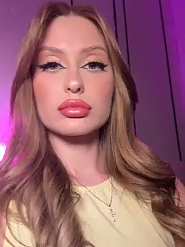 Sweet  Milly online show from March 2, 2026, 7:10 pm