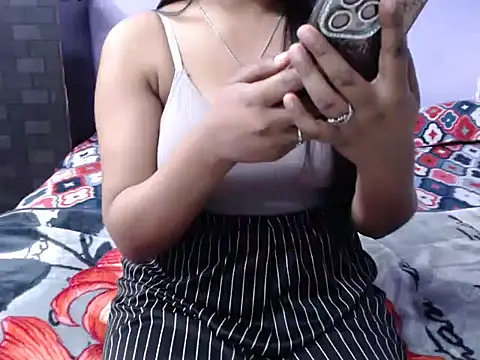 Snapshot of Freya_nia chatting on February 9, 2025, 6:16 pm Freya nia online show from February 9, 2025, 6:16 pm