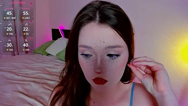 lexxxxxxi online show from September 10, 2025, 6:07 pm