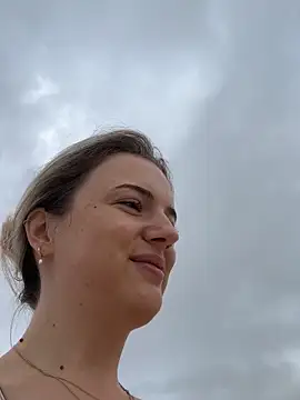 LexyGold online show from October 27, 2025, 8:48 am