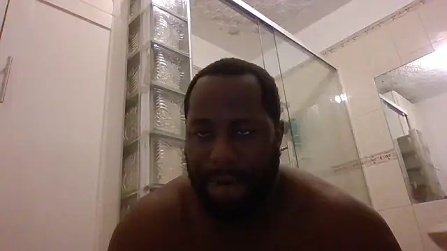 Snapshot of Bighood_T chatting on January 8, 2026, 3:45 am Bighood T online show from January 8, 2026, 3:45 am