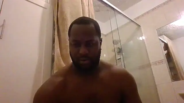 Snapshot of Bighood_T chatting on February 11, 2026, 4:34 am Bighood T online show from February 11, 2026, 4:34 am