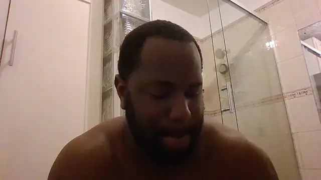 Snapshot of Bighood_T chatting on September 18, 2025, 3:09 am Bighood T online show from September 18, 2025, 3:09 am